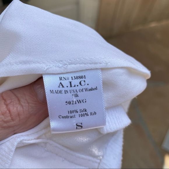 A.l.C.  white sheer silk blouse with pockets size small - Picture 4 of 12